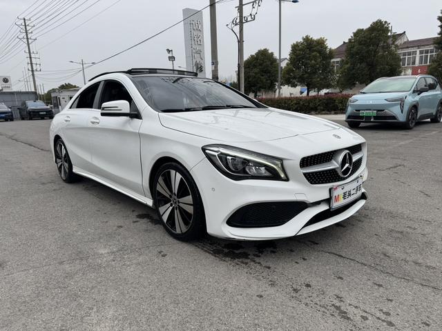 Mercedes-Benz Mercedes CLA