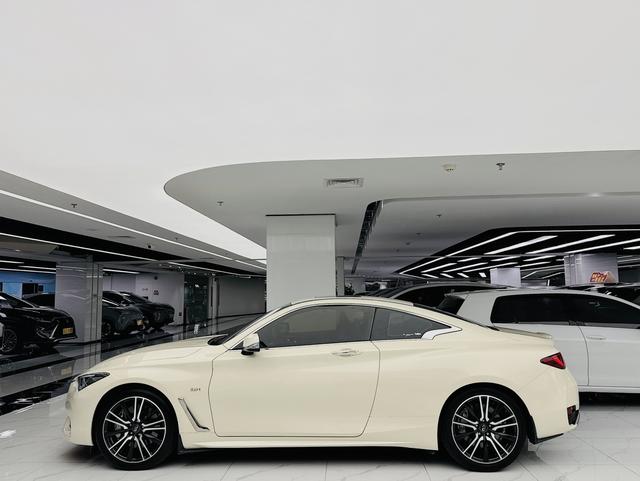 Infiniti Q60