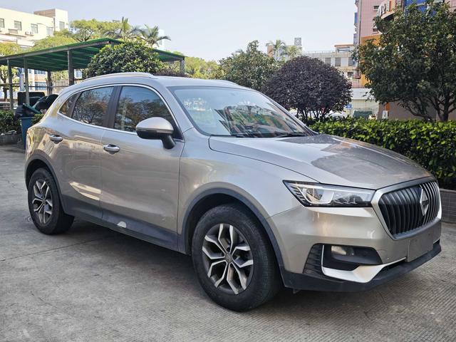 Borgward BX5