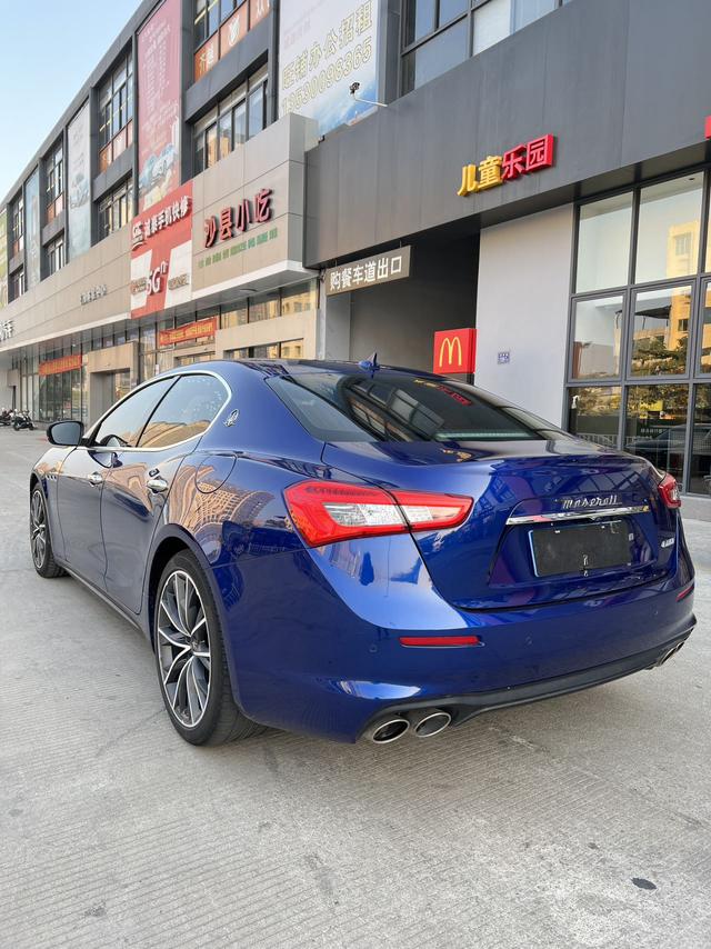 Maserati Ghibli