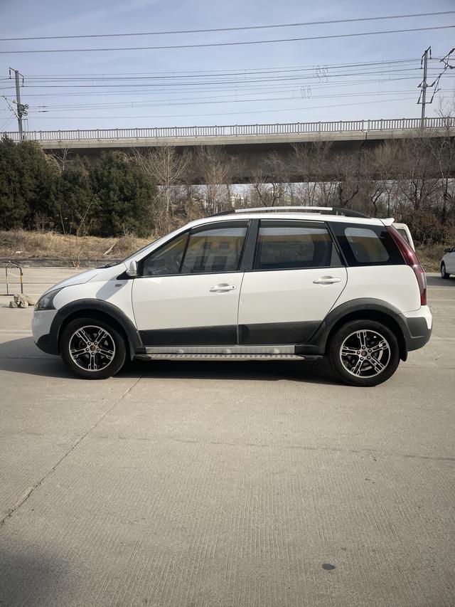 Forthing Jingyi SUV