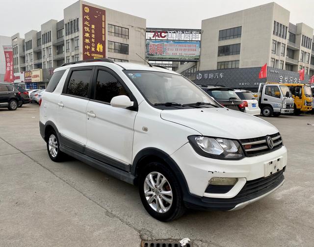 Dongfeng Fengon 370