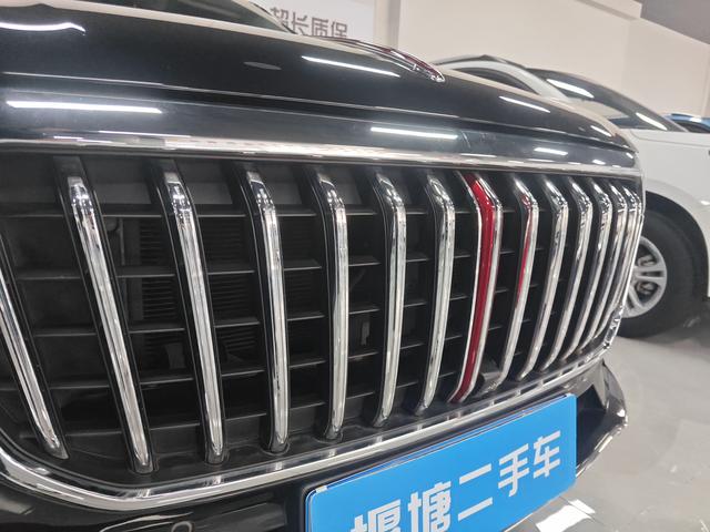 Hongqi HS5