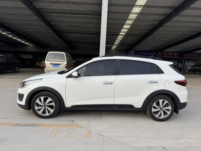 Kia KX CROSS