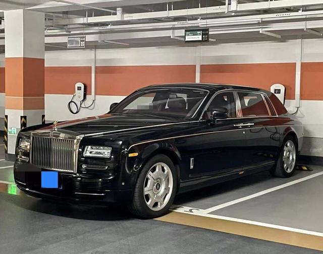 Rolls Royce Phantom