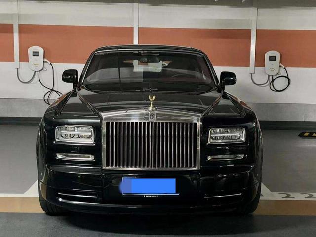 Rolls Royce Phantom