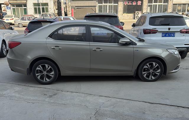 Roewe 360