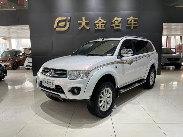 Mitsubishi Pajero Jinchang