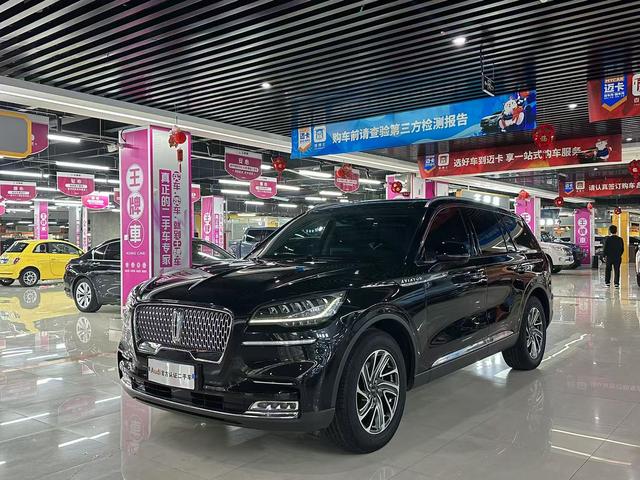 Lincoln Aviator