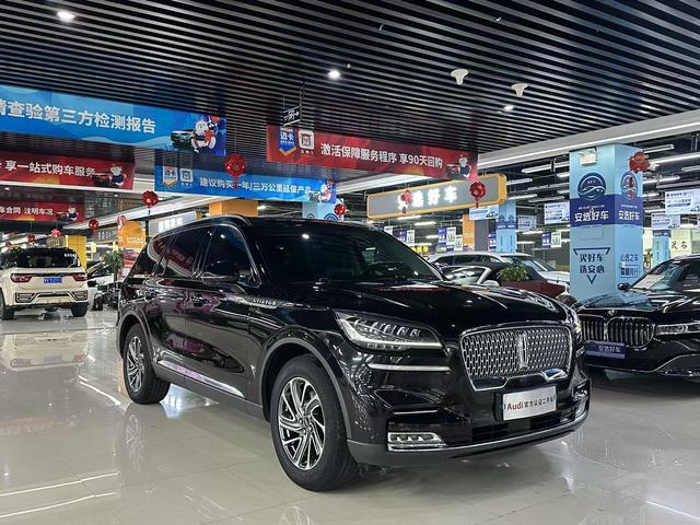 Lincoln Aviator