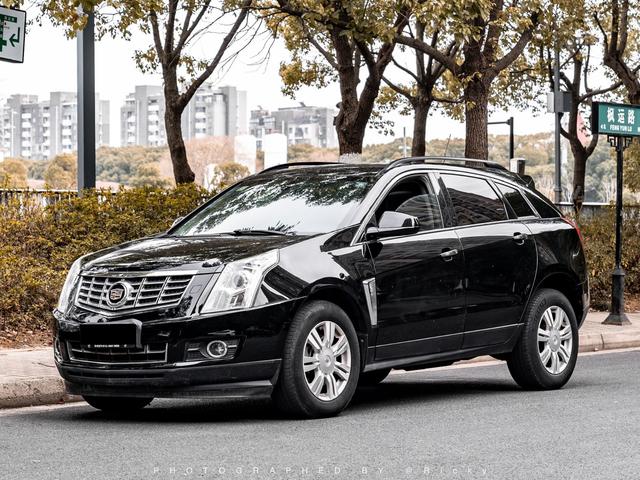 Cadillac SRX