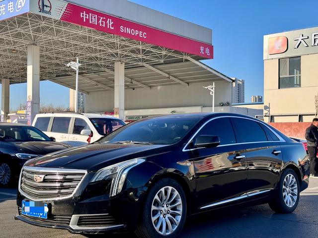 Cadillac XTS