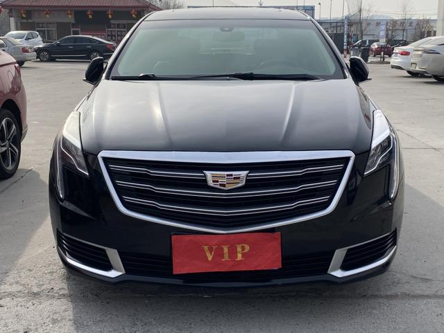 Cadillac XTS