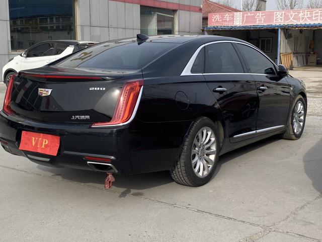 Cadillac XTS