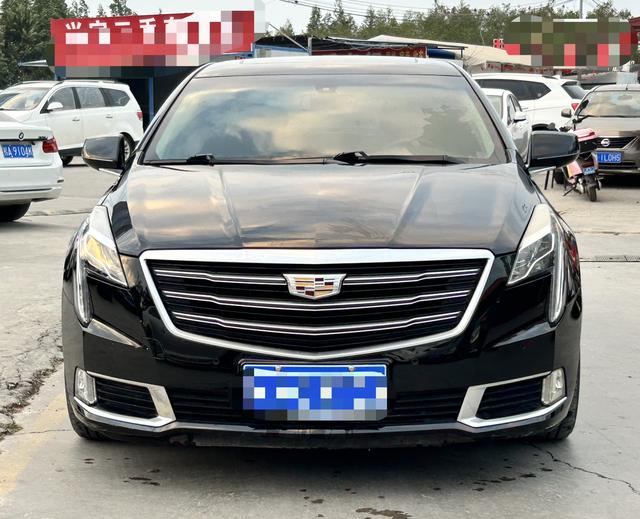 Cadillac XTS