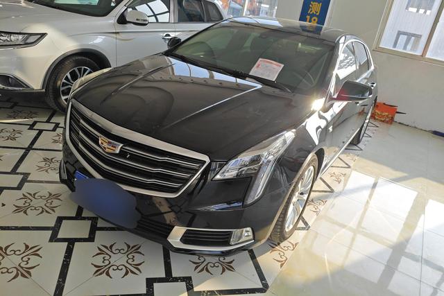 Cadillac XTS