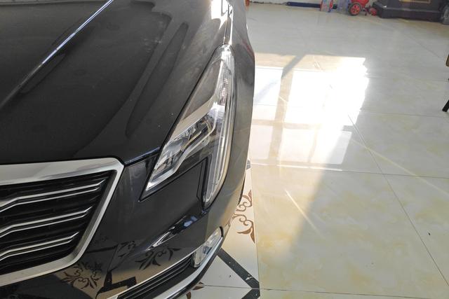 Cadillac XTS