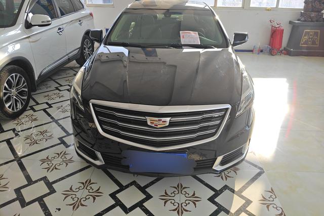 Cadillac XTS