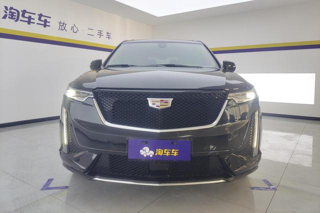 Cadillac XT6