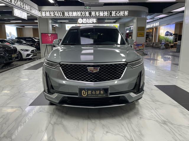 Cadillac XT6