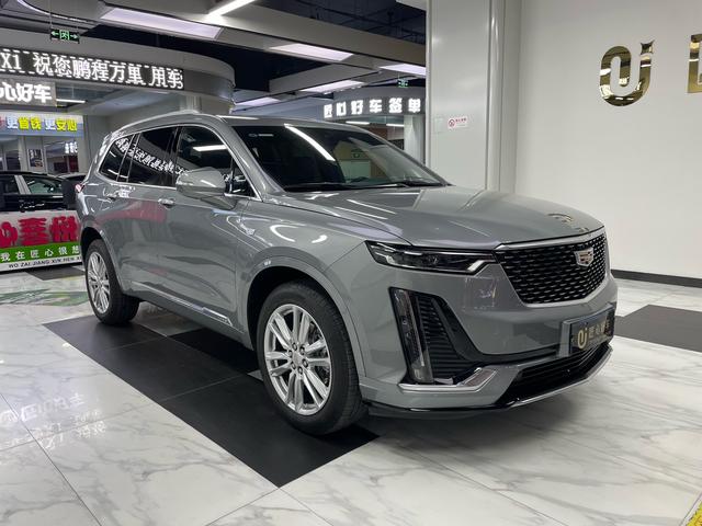 Cadillac XT6