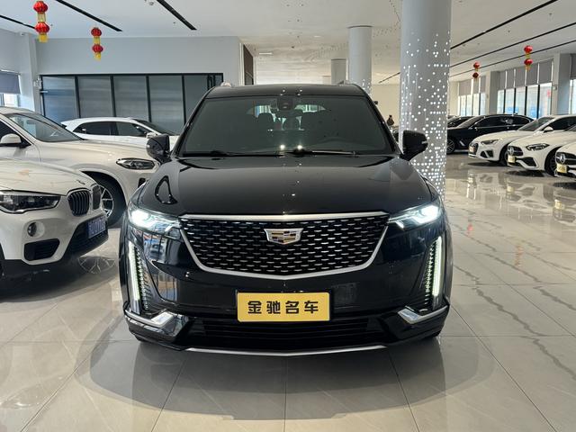 Cadillac XT6