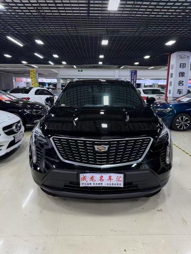 Cadillac XT4