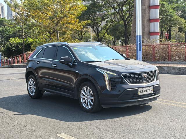 Cadillac XT4