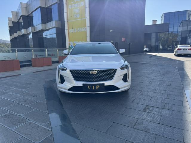 Cadillac CT6