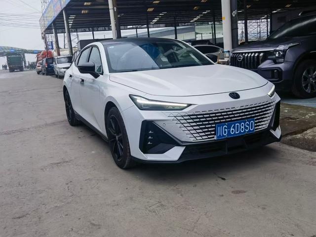 Changan UNI-V