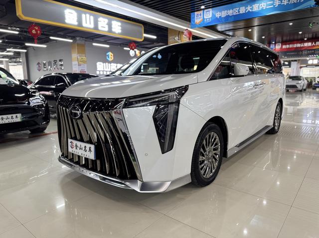 GAC Trumpchi M8