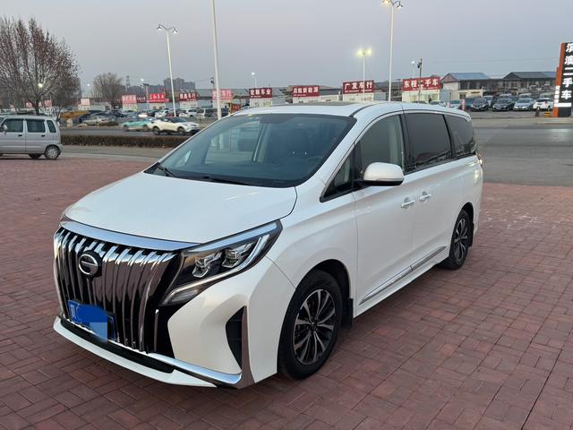 GAC Trumpchi M8