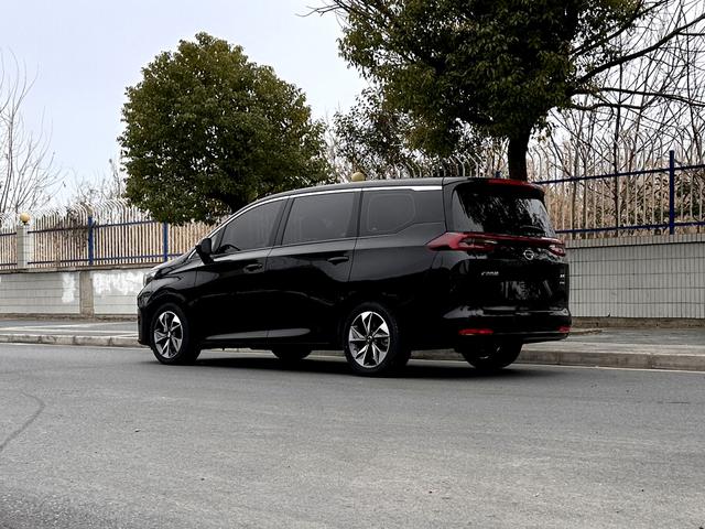 GAC Trumpchi M6