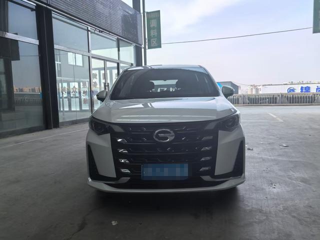 GAC Trumpchi M6