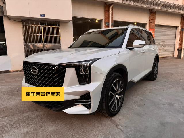 GAC Trumpchi GS8