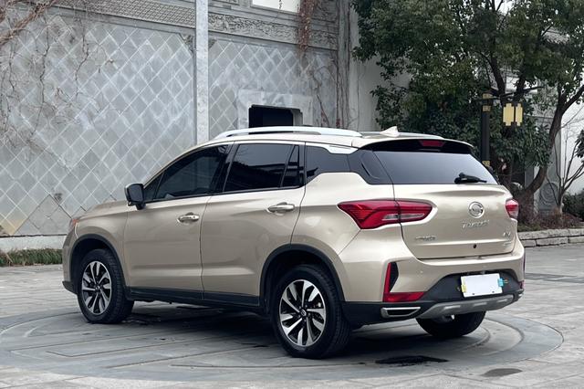 GAC Trumpchi GS4