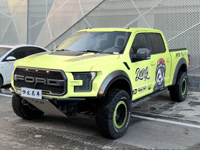 Ford F-150 Raptor