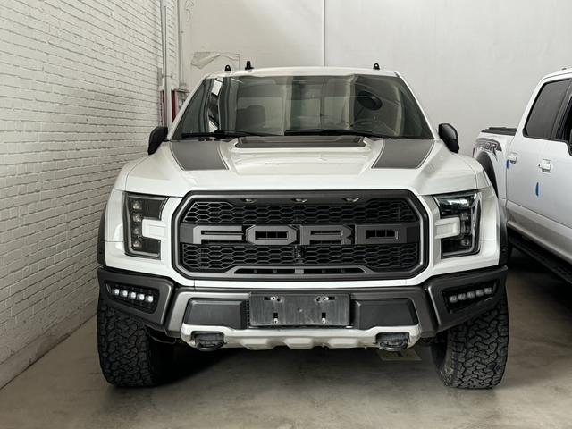 Ford F-150 Raptor