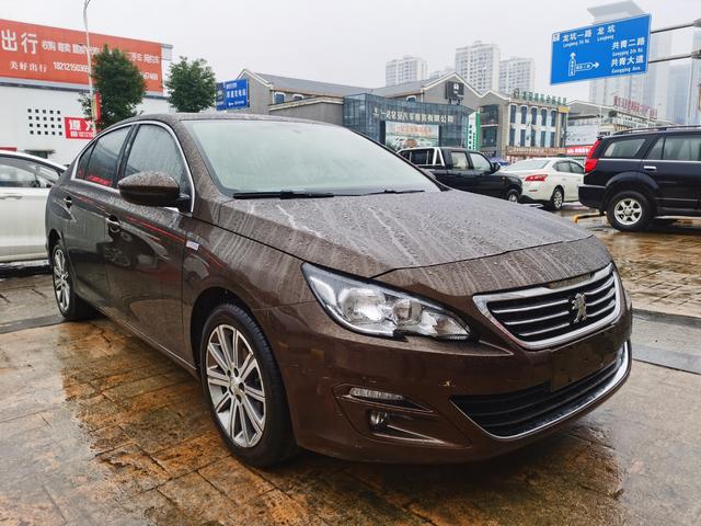 Peugeot 408