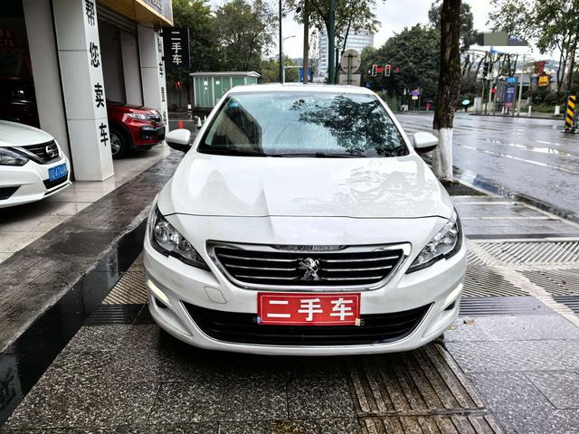 Peugeot 408