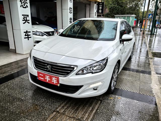 Peugeot 408