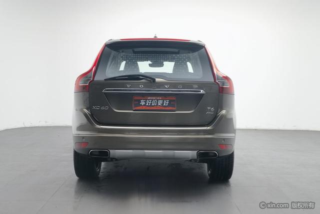 Volvo XC60 (imported)