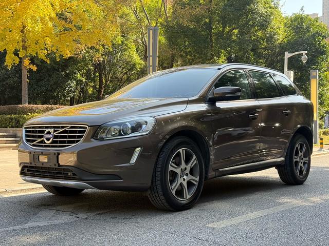 Volvo XC60 (imported)