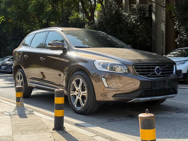 Volvo XC60 (imported)