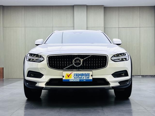 Volvo V90