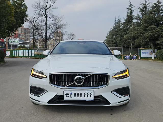 Volvo S60