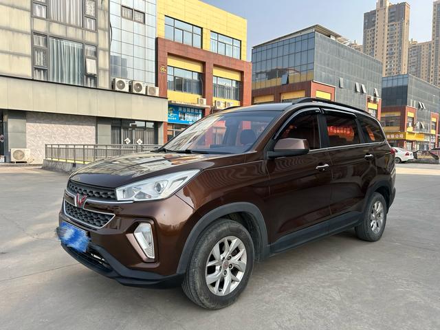 Wuling Hongguang S3