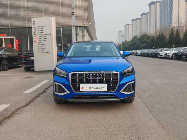 Audi Q2L