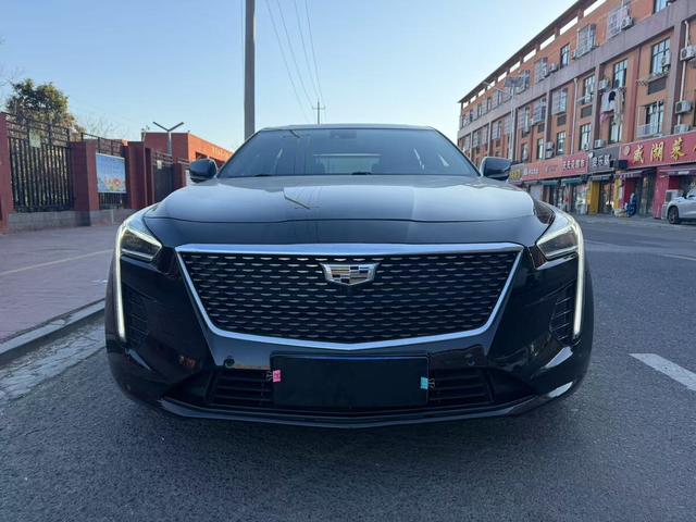 Cadillac CT6