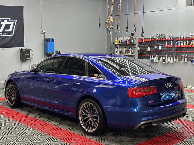 Audi S6